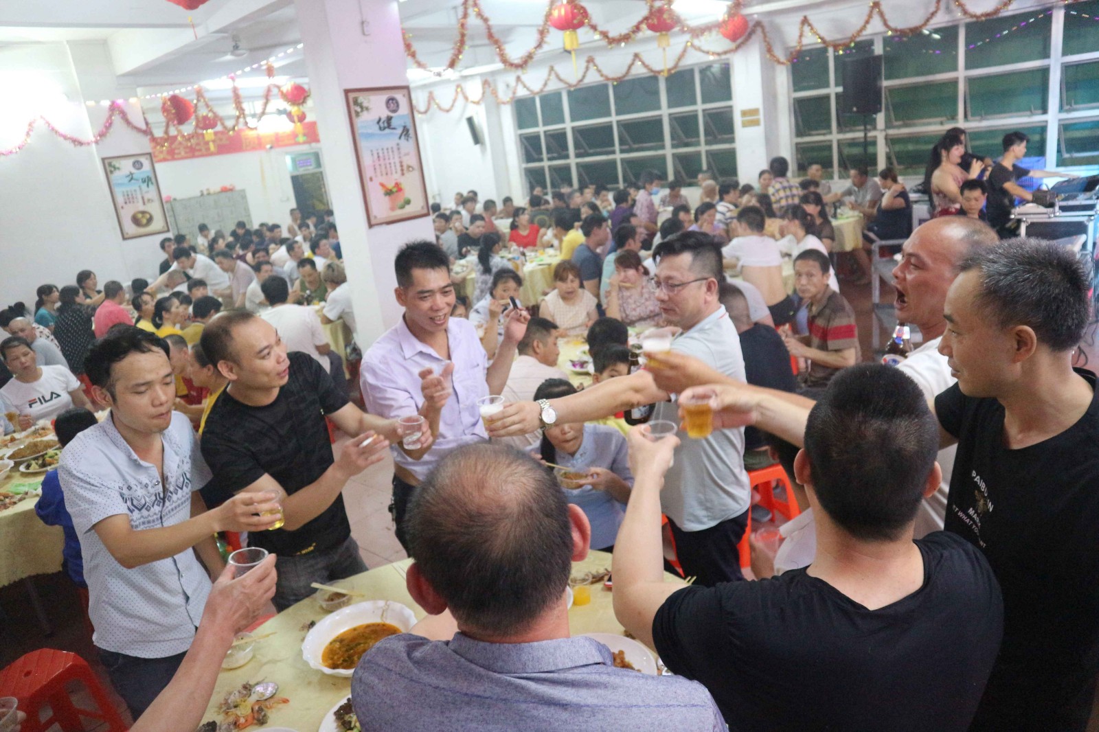 得宝食品.jpg